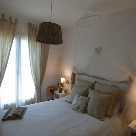 Cal Domenec Apartamento