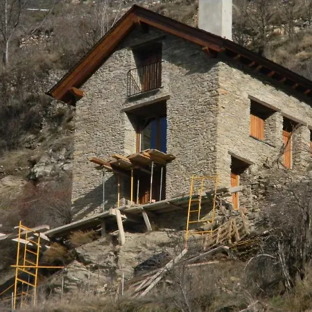 Cal Domenec Burg
